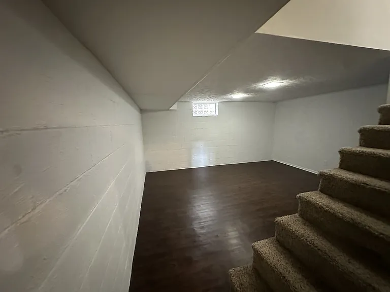 4893 Nugent Dr — Photo 9
