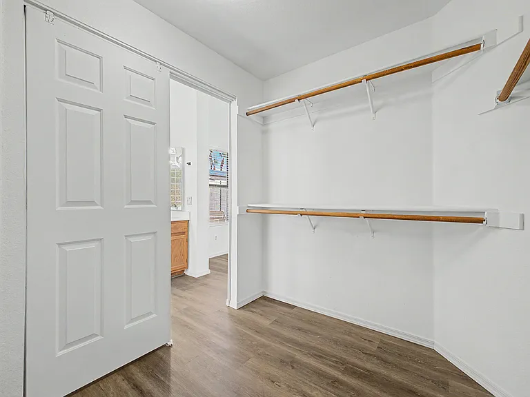 3103 N Meadow Ln — Photo 21