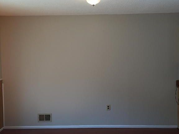 5th image of 1329 Paris Ct