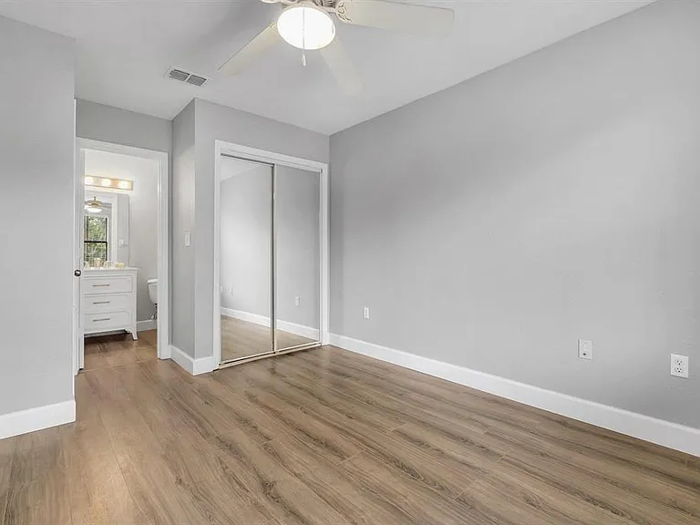 2322 Timber Oaks Ln — Photo 18
