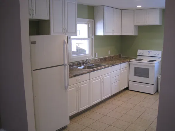 504 E Bristol St, Elkhart, IN 46514