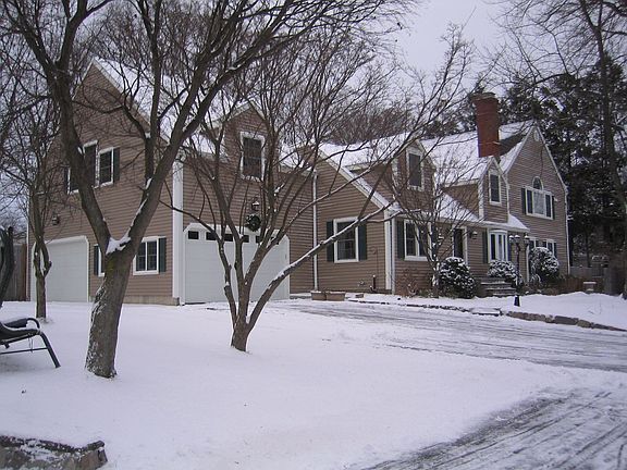 Winter House Picture