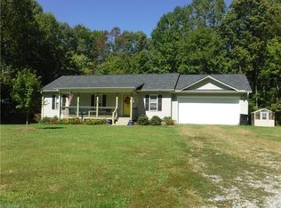 127 Keegan Ln, Denton, NC 27239