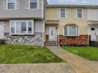50 Renee Ct, Jackson, NJ 08527