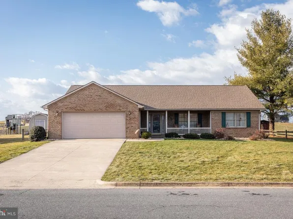3195 Nutmeg Ct, Harrisonburg, VA 22801