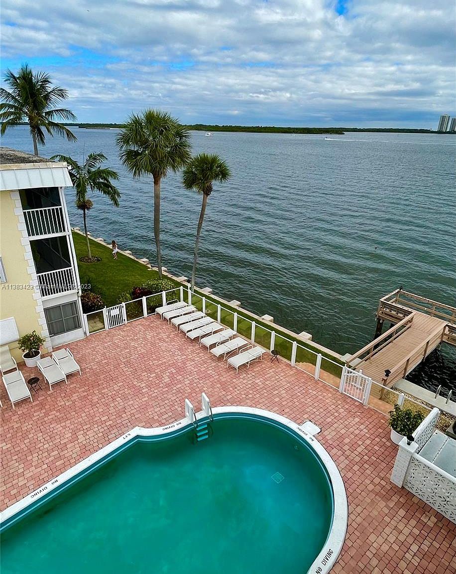 100 Doolen Ct APT 213, North Palm Beach, FL 33408 Zillow