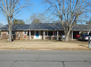 1505 Frances St, Lawrenceburg, TN 38464