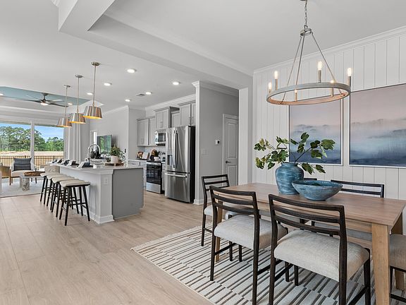 Dining Kitchen