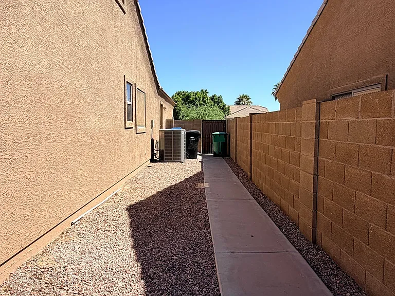 8638 E Osage Cir — Photo 25