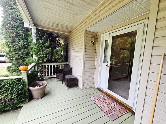 3rd image of 5527 Petersburg Pike