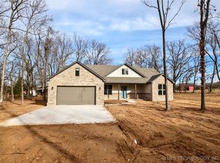 18835 W Hunters Ct, Park Hill, OK 74451