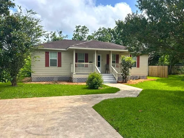 123 Robinson Rd, Oyster Creek, TX 77541