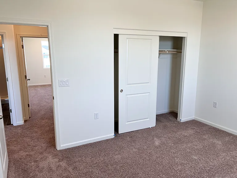 2ndFloor Bedroom 4