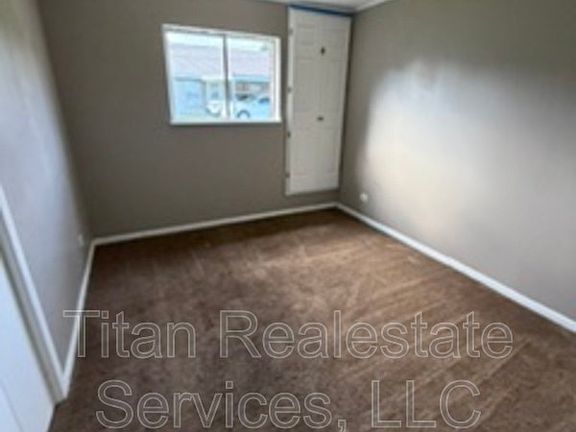 4th image of 306 Bahon St