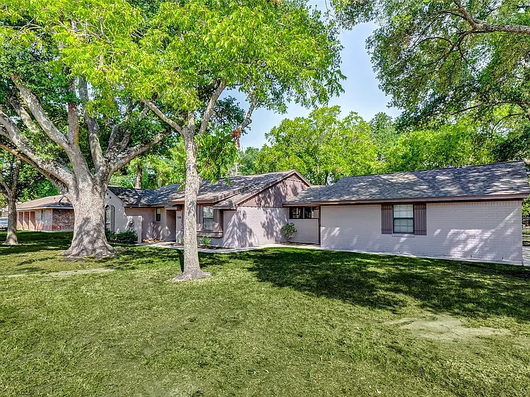 9218 Hammerly Blvd — Photo 4