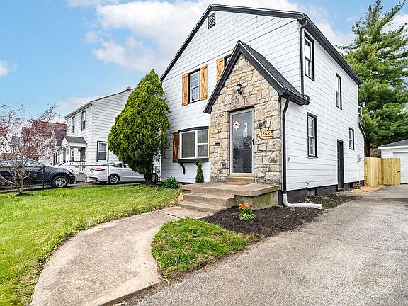 2nd image of 1262 21st Ave