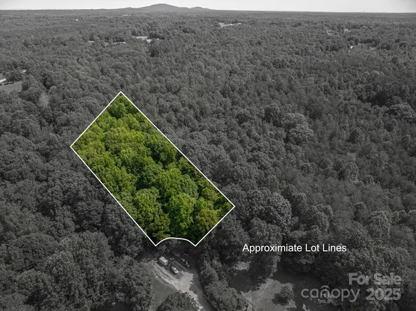 812 Trinity Ln, Iron Station, NC 28080