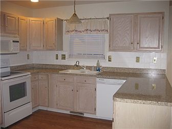 Loads of Kitchen Cabinets