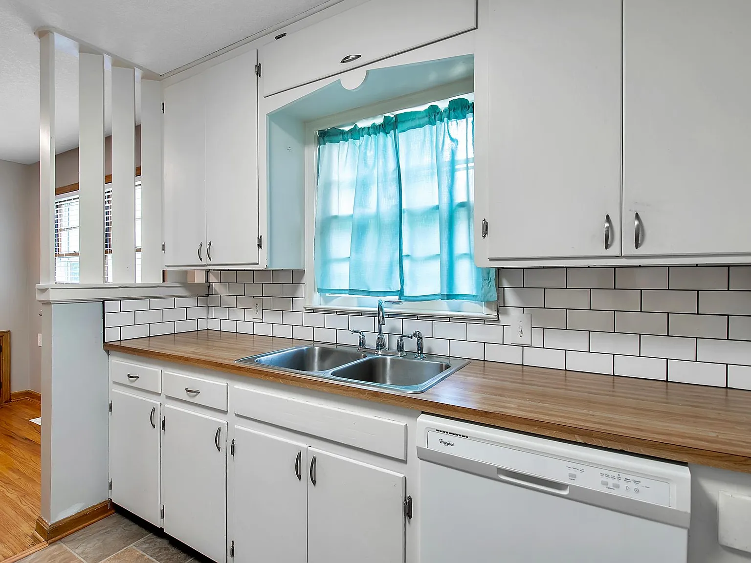 7315 E Morris St — Photo 3