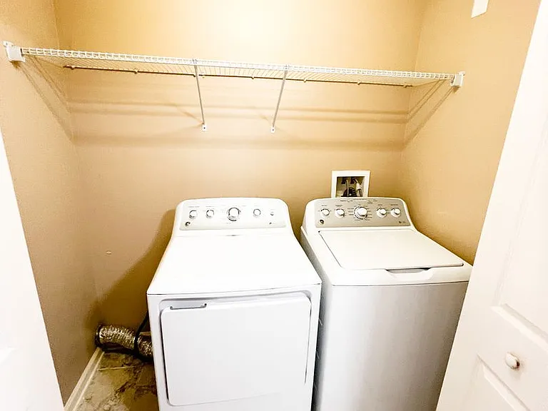 2272 McCormick Ln #A — Photo 6