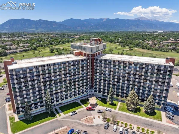 411 Lakewood Cir APT A907, Colorado Springs, CO 80910