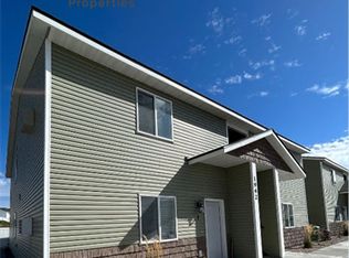 Beautiful 3 bedroom 1 bathroom apartment available now!, Pocatello, ID 83202