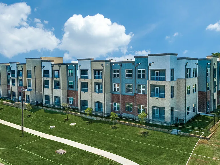 Embree Eastside By Palladium — Photo 12
