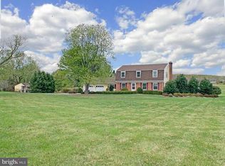 33 Bowne Station Rd, Stockton, NJ 08559