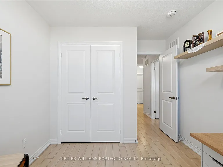 9 Viola St — Photo 32