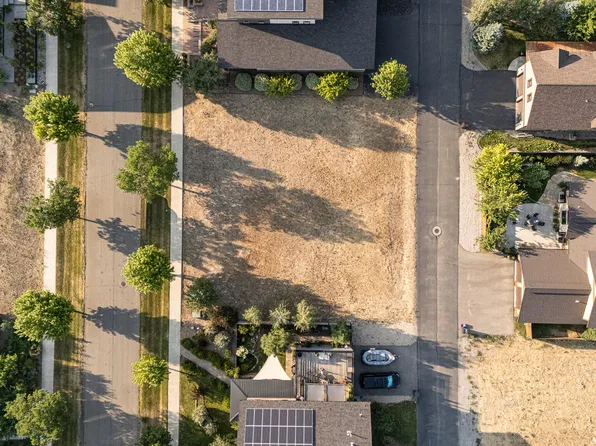 611 Docs Hickory Dr, Hailey, ID 83333