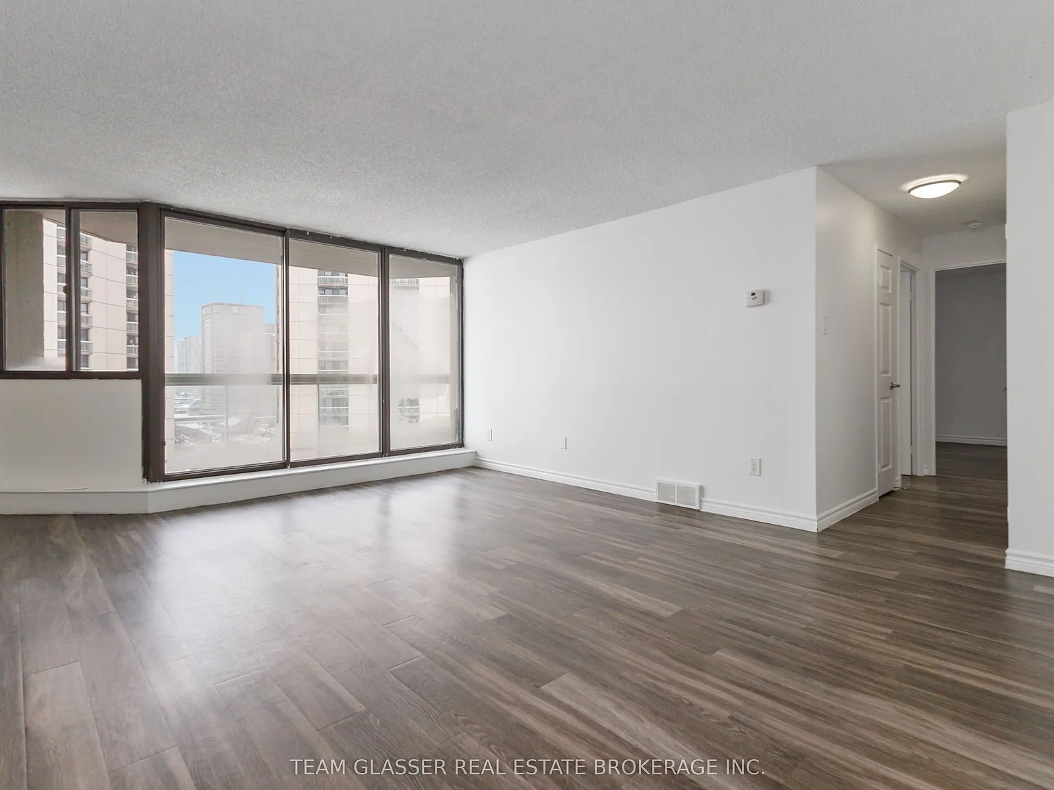 2 bed, $1,965 — Photo 3