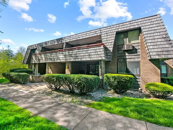 64 Oxbow Drive APT C2, Glastonbury, CT 06033