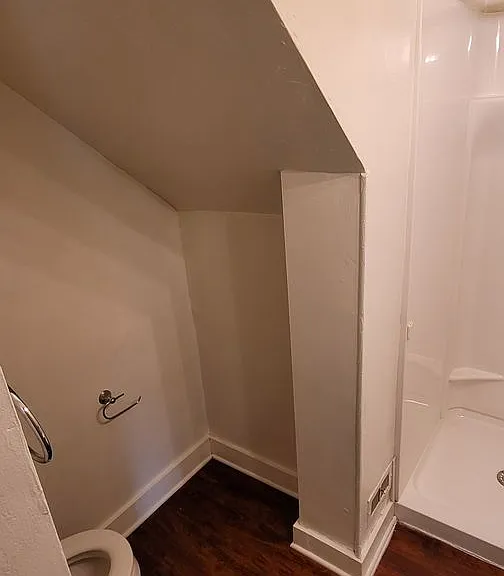 425 W Brackenridge St — Photo 8