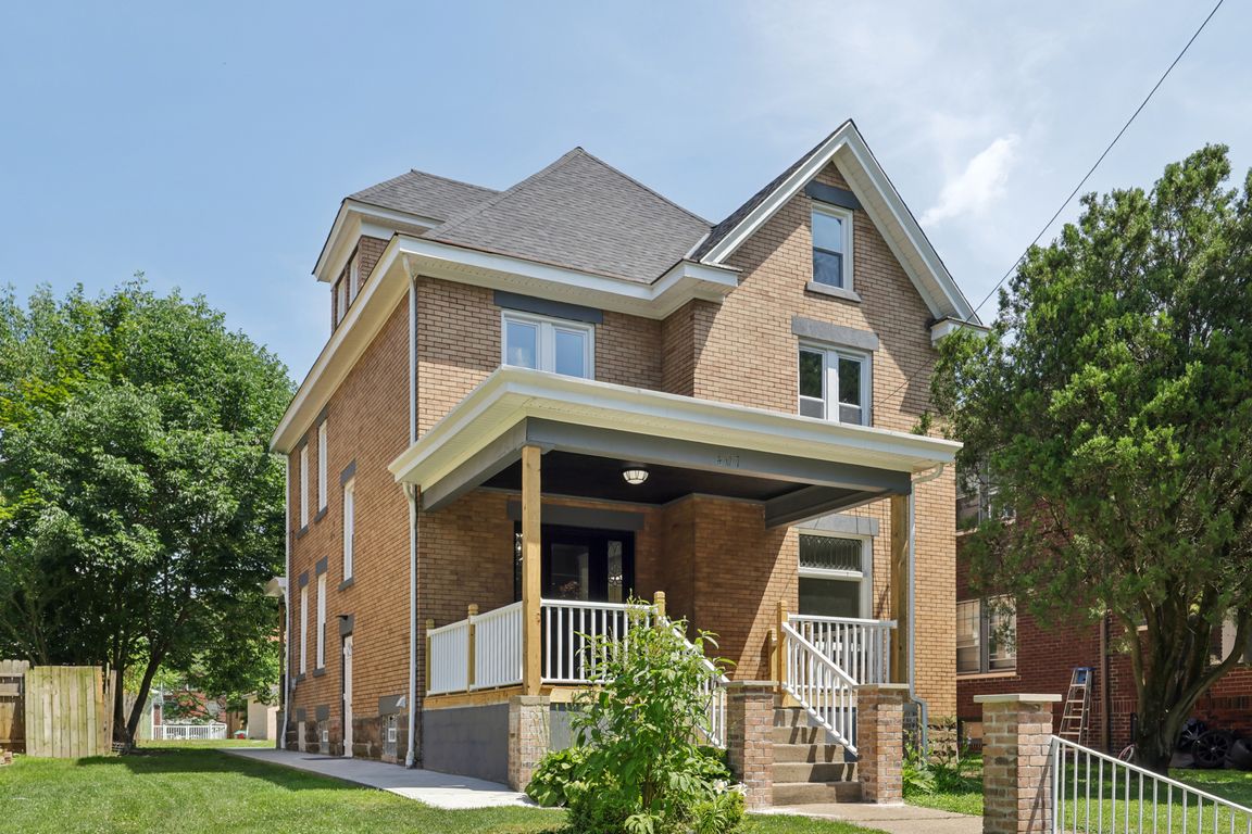 E Lincoln Ave-S2706-003.jpg