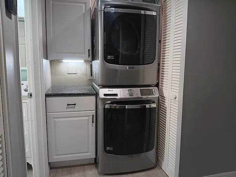 1320 Blue Point Ave #3 — Photo 23