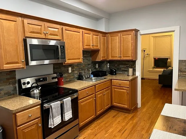 308 N 2nd St #4 — Photo 4