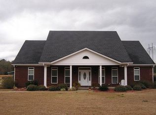 5760 Skipper Bridge Rd, Hahira, GA 31632