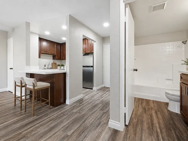 4131 Front St / 121 W Montecito Way — Photo 14