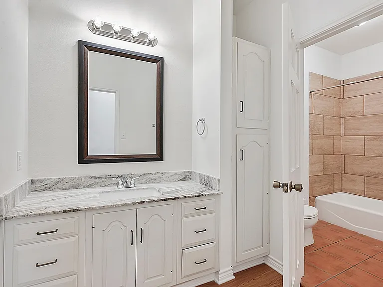 4400 Carter Creek Pkwy #102 — Photo 15
