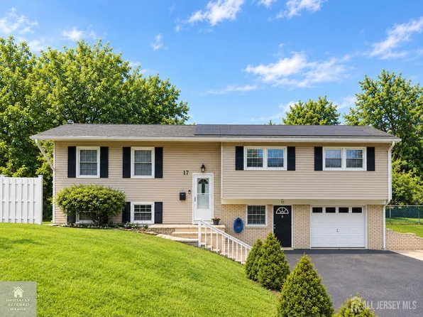 17 Wilk Rd, Edison, NJ 08837