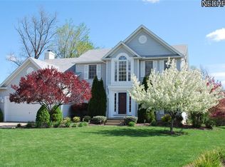 10103 Dayflower Dr, Twinsburg, OH 44087