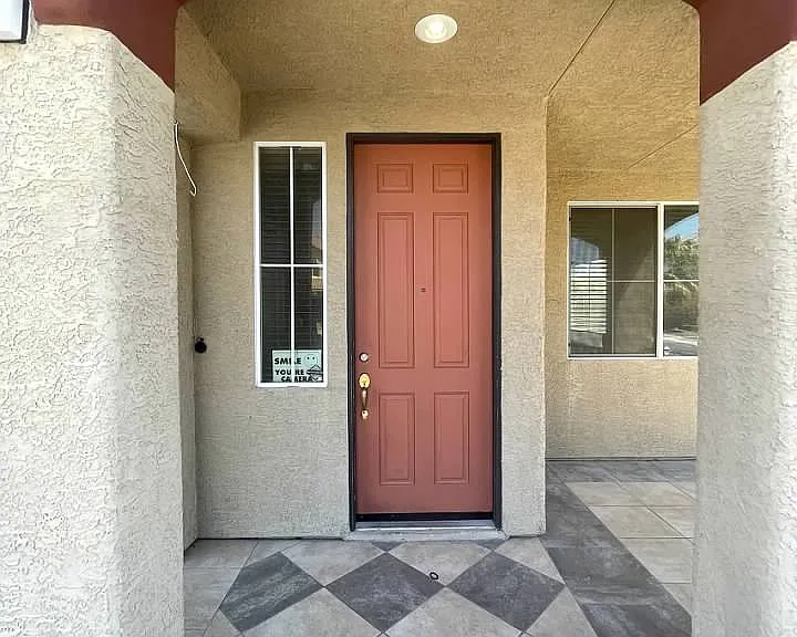 7349 Dolphine Crest Ave — Photo 4