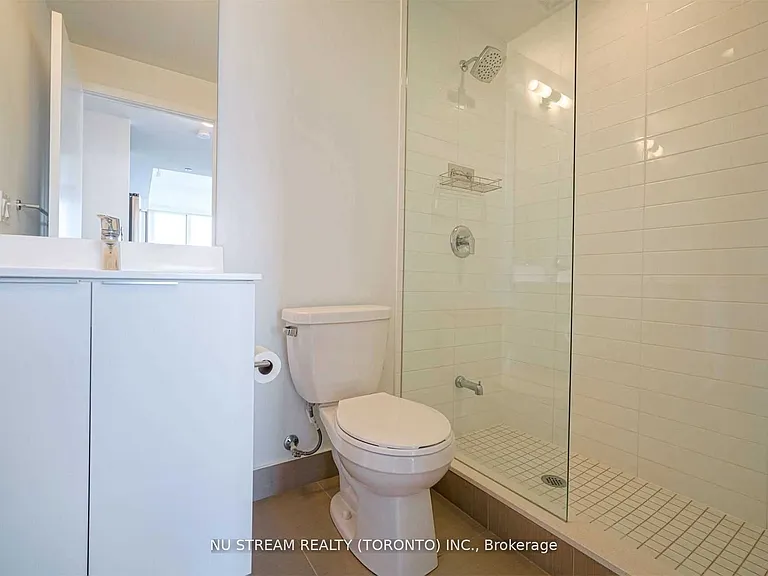 30 Shore Breeze Dr #3721 — Photo 12