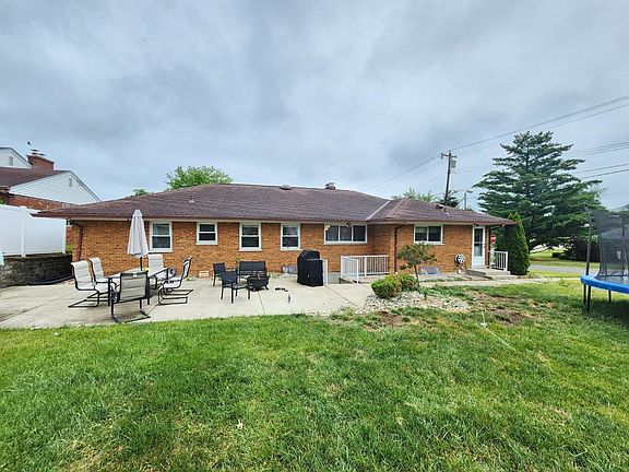 2nd image of 3157 Balsamridge Dr