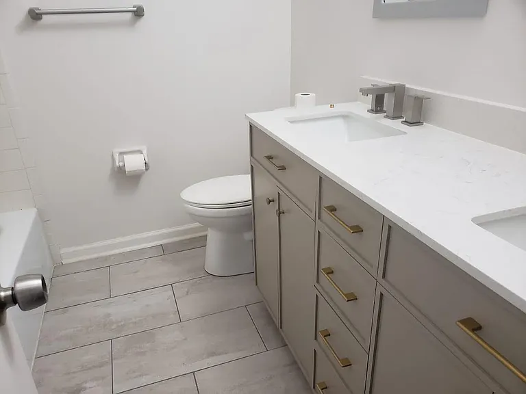 5649 Roberts Dr — Photo 13
