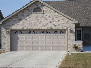 10368 Player St, Crown Point, IN 46307