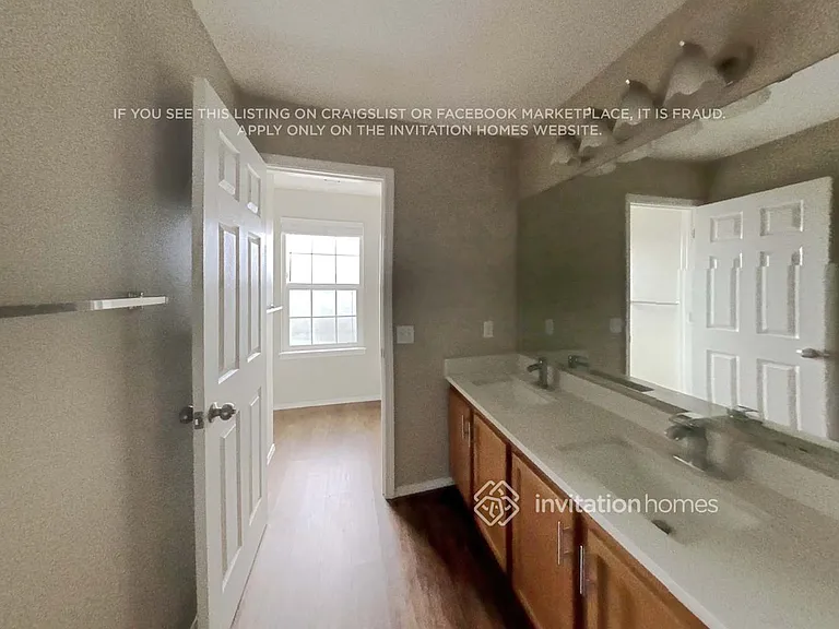 1926 31st Ave SE — Photo 17