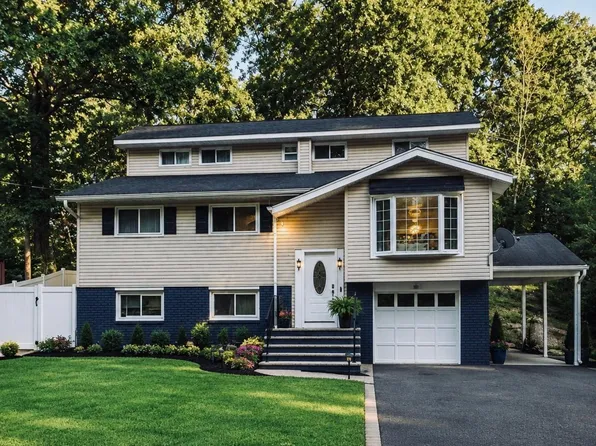 108 Evergreen Ave, Hopatcong, NJ 07843