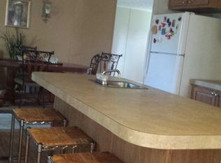 226 W Thomas St, Brodnax, VA 23920