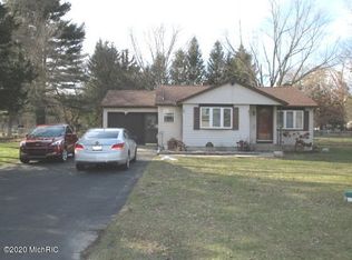 1914 S 17th St, Niles, MI 49120